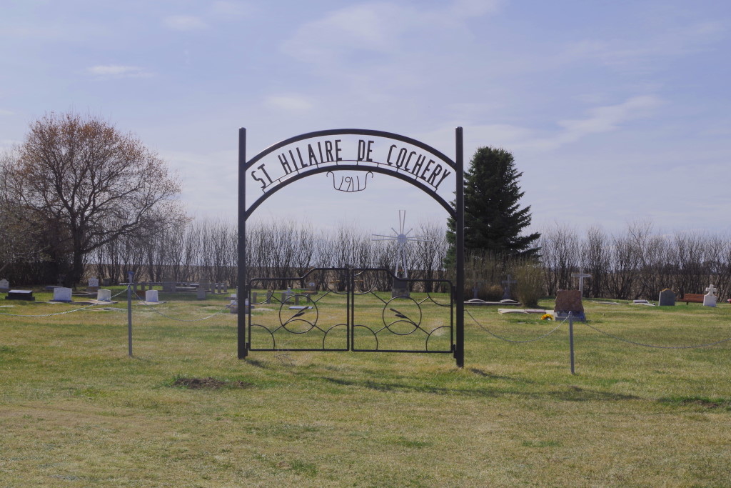 Saint Hilaire de Cochery Roman Catholic Cemetery